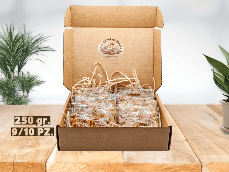 Torroncini sfoglia croccanti alle mandorle